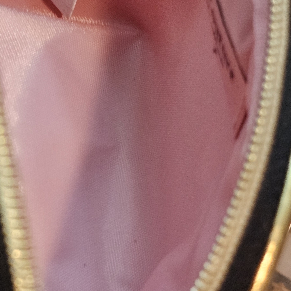Juicy Couture Black Velvet Cosmetic Pouch/Bag (Nwot) - Picture 7 of 9